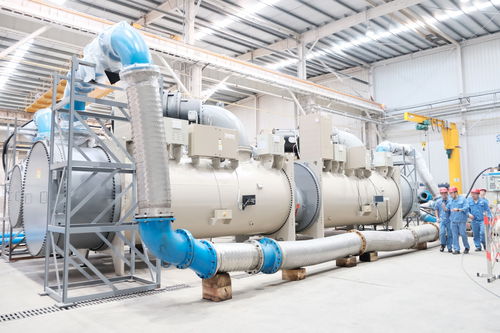 全球單體冷量最大空調(diào)機(jī)組在漢交付，一臺(tái)設(shè)備可同時(shí)為10家中型商場(chǎng)供冷